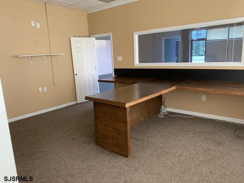 241 White Horse, Pomona, New Jersey 08215, ,Commercial/industrial,For Sale,White Horse,541360