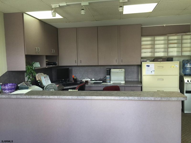 1071 Landis, Vineland, New Jersey 08360, ,6 BathroomsBathrooms,Commercial/industrial,For Sale,Landis,541370