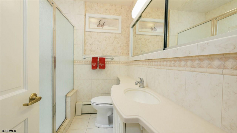 605 Broad, Northfield, New Jersey 08225, 5 Bedrooms Bedrooms, 9 Rooms Rooms,2 BathroomsBathrooms,Residential,For Sale,Broad,541354
