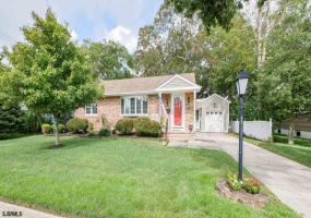605 Broad, Northfield, New Jersey 08225, 5 Bedrooms Bedrooms, 9 Rooms Rooms,2 BathroomsBathrooms,Residential,For Sale,Broad,541354