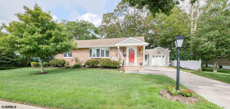 605 Broad, Northfield, New Jersey 08225, 5 Bedrooms Bedrooms, 9 Rooms Rooms,2 BathroomsBathrooms,Residential,For Sale,Broad,541354