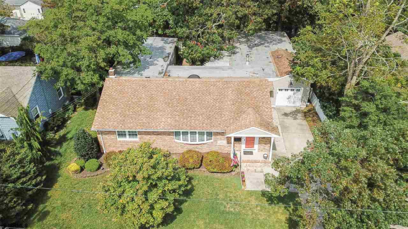 605 Broad, Northfield, New Jersey 08225, 5 Bedrooms Bedrooms, 9 Rooms Rooms,2 BathroomsBathrooms,Residential,For Sale,Broad,541354