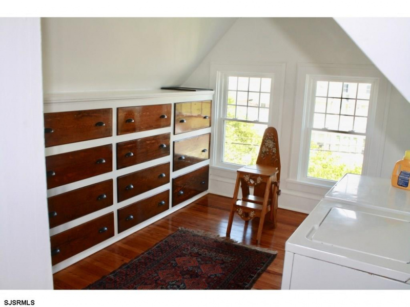 2 Tallahassee, Atlantic City, New Jersey 08401, 7 Bedrooms Bedrooms, 15 Rooms Rooms,5 BathroomsBathrooms,Residential,For Sale,Tallahassee,541356
