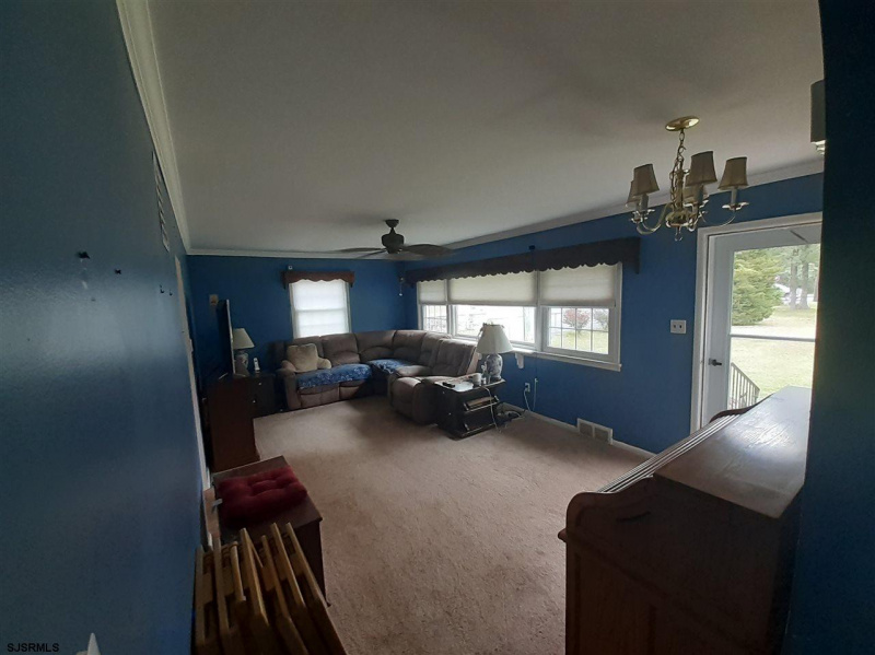916 White Horse, Galloway Township, New Jersey 08215, 3 Bedrooms Bedrooms, 5 Rooms Rooms,1 BathroomBathrooms,Residential,For Sale,White Horse,541363