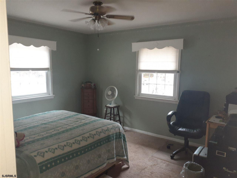916 White Horse, Galloway Township, New Jersey 08215, 3 Bedrooms Bedrooms, 5 Rooms Rooms,1 BathroomBathrooms,Residential,For Sale,White Horse,541363