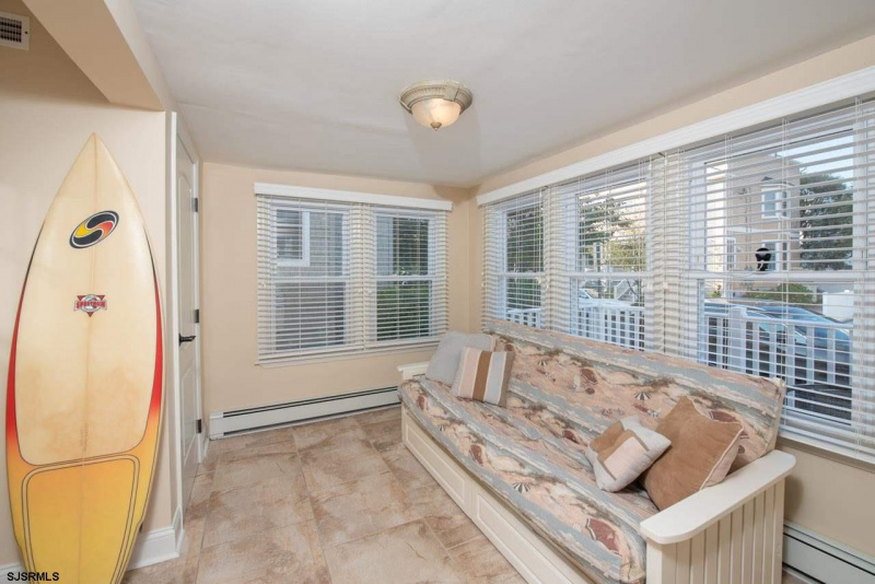 24 Adam, Margate, New Jersey 08402, 3 Bedrooms Bedrooms, 7 Rooms Rooms,2 BathroomsBathrooms,Residential,For Sale,Adam,541372