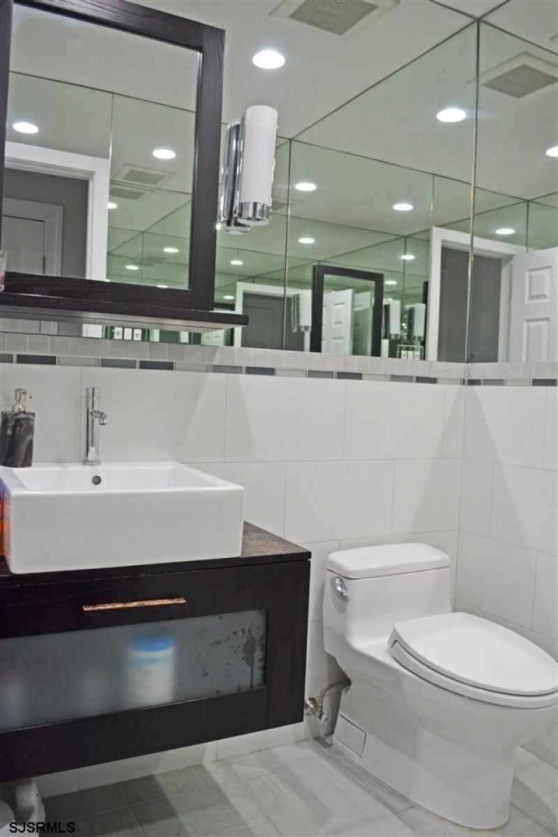 601 Kingsley, Ventnor, New Jersey 00840-6, 5 Bedrooms Bedrooms, 15 Rooms Rooms,3 BathroomsBathrooms,Residential,For Sale,Kingsley,541393