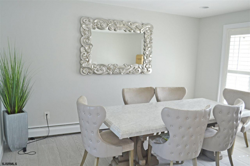 601 Kingsley, Ventnor, New Jersey 00840-6, 5 Bedrooms Bedrooms, 15 Rooms Rooms,3 BathroomsBathrooms,Residential,For Sale,Kingsley,541393