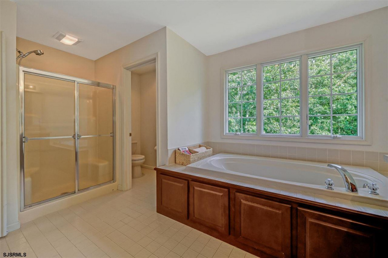 4 Marshall Dr, Egg Harbor Township, New Jersey 08234, 4 Bedrooms Bedrooms, 16 Rooms Rooms,2 BathroomsBathrooms,Residential,For Sale,Marshall Dr,541400