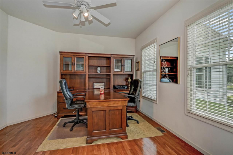 4 Marshall Dr, Egg Harbor Township, New Jersey 08234, 4 Bedrooms Bedrooms, 16 Rooms Rooms,2 BathroomsBathrooms,Residential,For Sale,Marshall Dr,541400