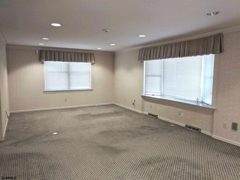 204 White Horse Pike, Galloway Township, New Jersey 08205, ,Commercial/industrial,For Sale,White Horse Pike,541431