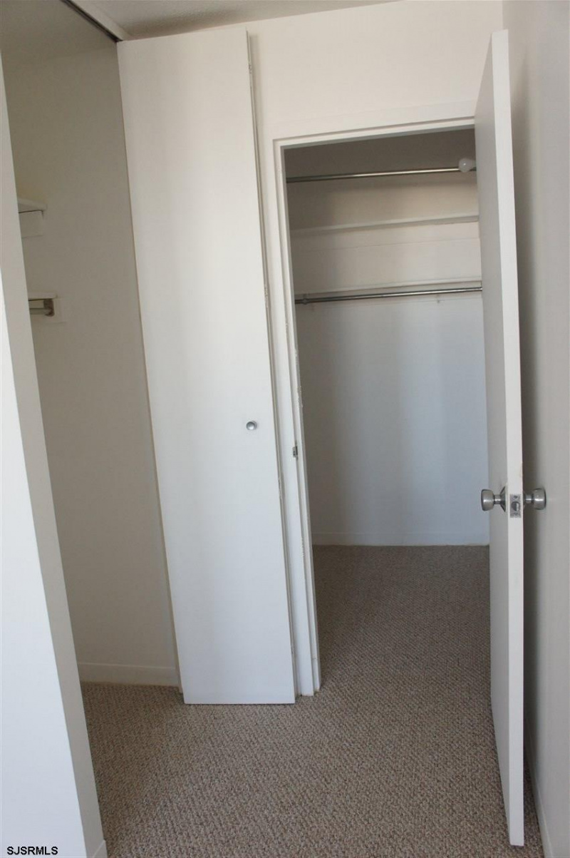 111 16th Ave, Longport, New Jersey 08403, 1 Bedroom Bedrooms, 4 Rooms Rooms,1 BathroomBathrooms,Condominium,For Sale,16th Ave,541427
