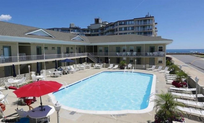 1600 Atlantic Ave, Longport, New Jersey 08403, 2 Rooms Rooms,1 BathroomBathrooms,Condominium,For Sale,Atlantic Ave,541437