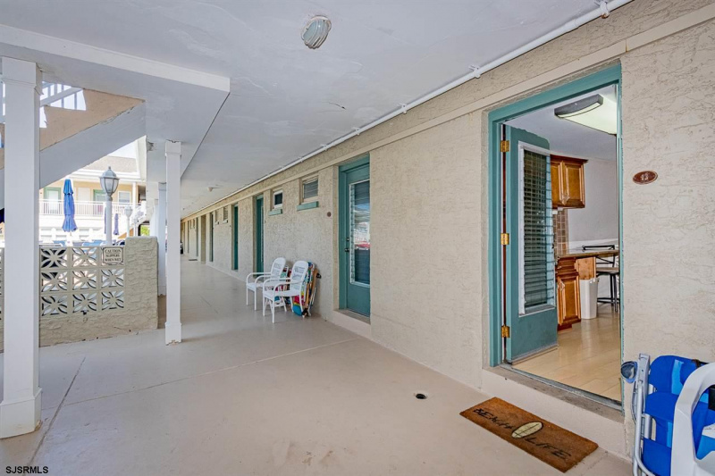 1600 Atlantic Ave, Longport, New Jersey 08403, 2 Rooms Rooms,1 BathroomBathrooms,Condominium,For Sale,Atlantic Ave,541437