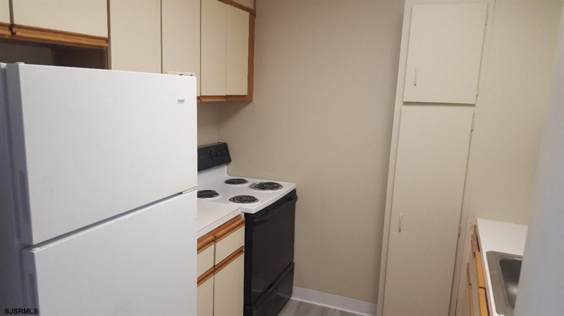 2834 Atlantic, New Jersey 08401, 1 Bedroom Bedrooms, 3 Rooms Rooms,1 BathroomBathrooms,Rental non-commercial,For Sale,Atlantic,541470