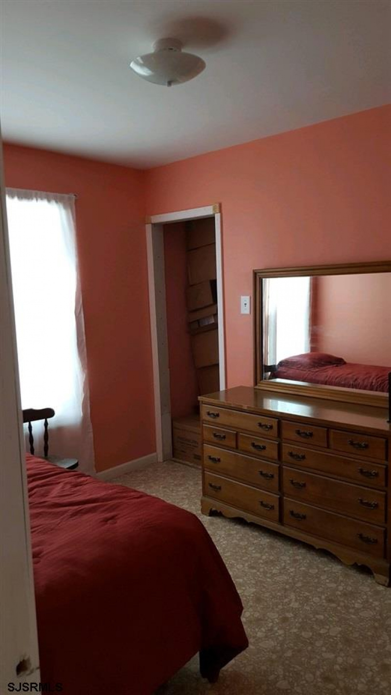 1304 Garrison, Vineland, New Jersey 08360, 2 Bedrooms Bedrooms, 5 Rooms Rooms,1 BathroomBathrooms,Residential,For Sale,Garrison,541476
