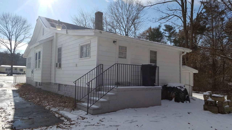 1304 Garrison, Vineland, New Jersey 08360, 2 Bedrooms Bedrooms, 5 Rooms Rooms,1 BathroomBathrooms,Residential,For Sale,Garrison,541476