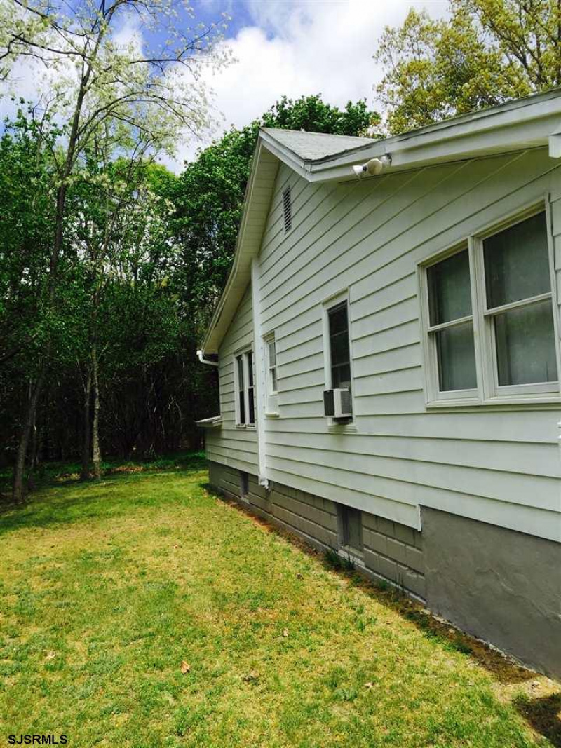 1304 Garrison, Vineland, New Jersey 08360, 2 Bedrooms Bedrooms, 5 Rooms Rooms,1 BathroomBathrooms,Residential,For Sale,Garrison,541476
