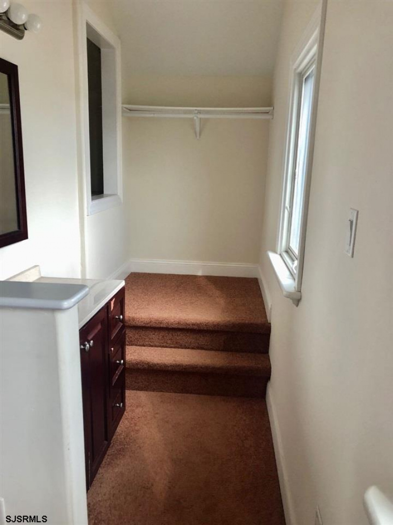 202 Washington, Ventnor, New Jersey 08406, 2 Bedrooms Bedrooms, 5 Rooms Rooms,2 BathroomsBathrooms,Residential,For Sale,Washington,541496
