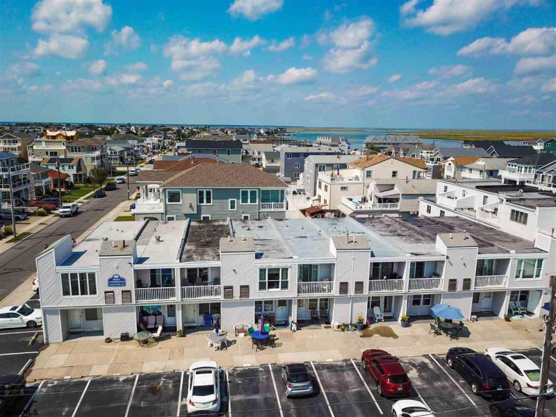 1101 Brigantine, Brigantine, New Jersey 08203, 3 Bedrooms Bedrooms, 6 Rooms Rooms,2 BathroomsBathrooms,Condominium,For Sale,Brigantine,541460