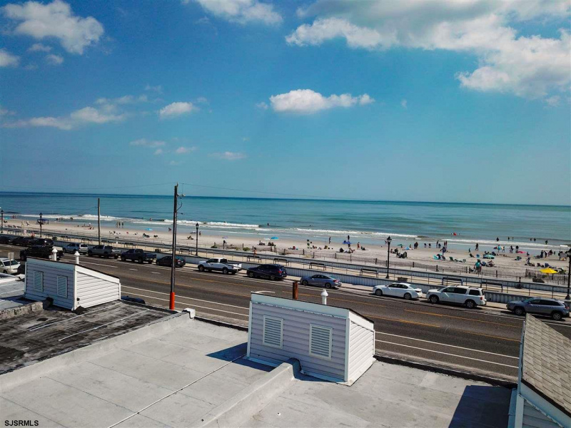 1101 Brigantine, Brigantine, New Jersey 08203, 3 Bedrooms Bedrooms, 6 Rooms Rooms,2 BathroomsBathrooms,Condominium,For Sale,Brigantine,541460