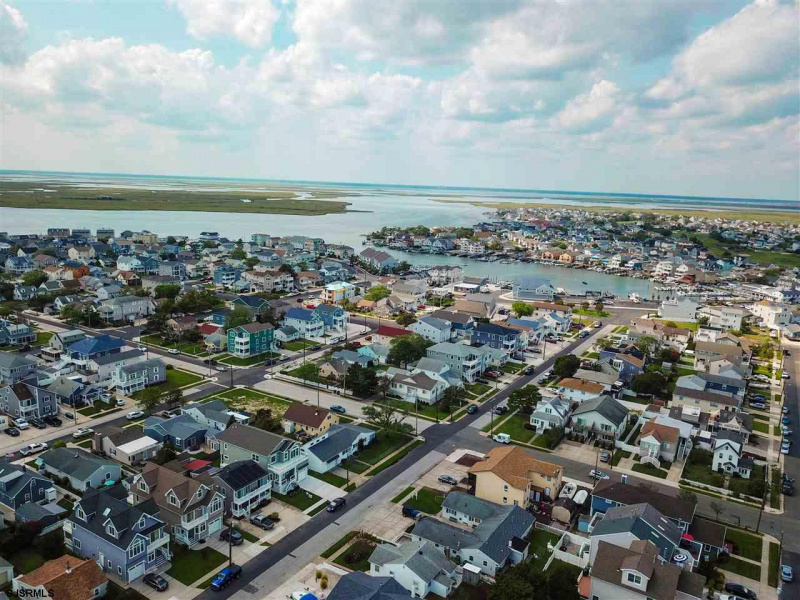 201 5th, Brigantine, New Jersey 08203, 2 Bedrooms Bedrooms, 4 Rooms Rooms,1 BathroomBathrooms,Condominium,For Sale,5th,541461
