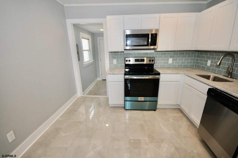 201 5th, Brigantine, New Jersey 08203, 2 Bedrooms Bedrooms, 4 Rooms Rooms,1 BathroomBathrooms,Condominium,For Sale,5th,541461