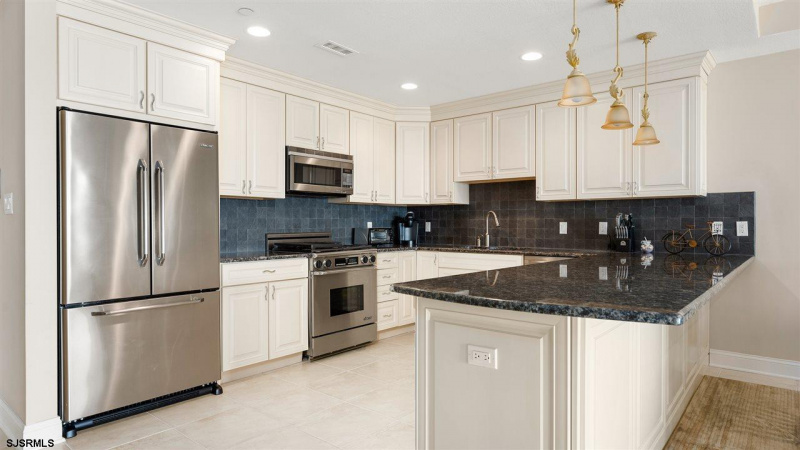 450 Nashville, Wildwood Crest, New Jersey 08260, 3 Bedrooms Bedrooms, 6 Rooms Rooms,2 BathroomsBathrooms,Condominium,For Sale,Nashville,541485