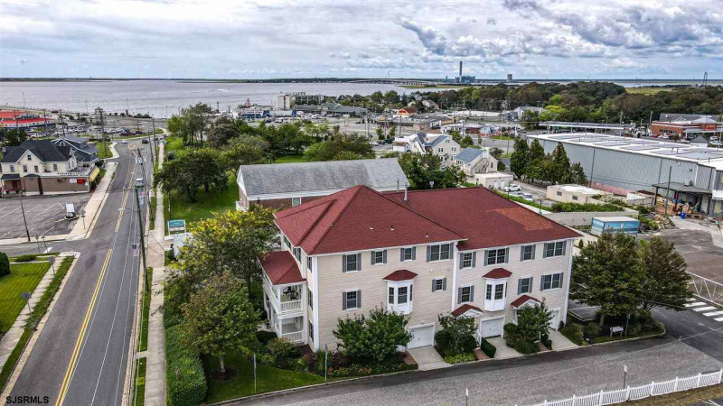 901 Shore, Somers Point, New Jersey 08244, 4 Bedrooms Bedrooms, 7 Rooms Rooms,3 BathroomsBathrooms,Condominium,For Sale,Shore,541505