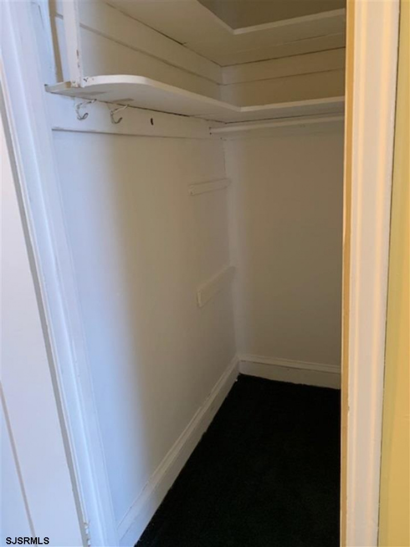 117 Dr. Martin Luther King, New Jersey 08401, 1 Bedroom Bedrooms, 4 Rooms Rooms,1 BathroomBathrooms,Rental non-commercial,For Sale,Dr. Martin Luther King,541526