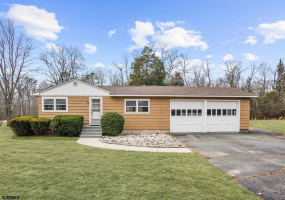 2624 Mays Landing Rd, Millville, New Jersey 08332, 3 Bedrooms Bedrooms, 5 Rooms Rooms,1 BathroomBathrooms,Residential,For Sale,Mays Landing Rd,541540