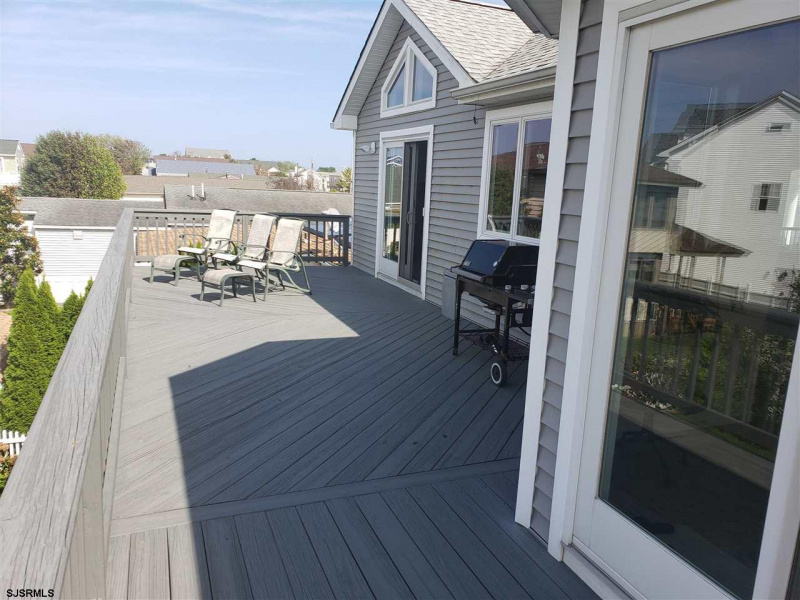 1323 Vardon, Brigantine, New Jersey 08203, 3 Bedrooms Bedrooms, 7 Rooms Rooms,3 BathroomsBathrooms,Residential,For Sale,Vardon,541583