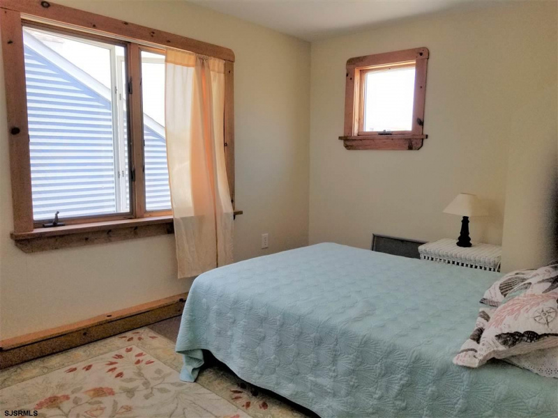 18 30th, New Jersey 08403, 4 Bedrooms Bedrooms, 7 Rooms Rooms,1 BathroomBathrooms,Rental non-commercial,For Sale,30th,541613