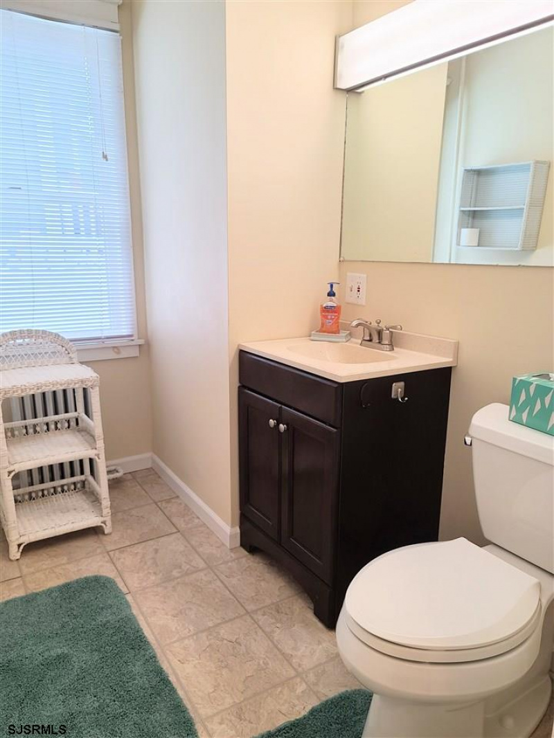18 30th, New Jersey 08403, 4 Bedrooms Bedrooms, 7 Rooms Rooms,1 BathroomBathrooms,Rental non-commercial,For Sale,30th,541613