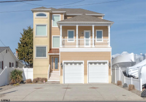 4413 Atlantic Brigantine Blvd, New Jersey 08203, 5 Bedrooms Bedrooms, 14 Rooms Rooms,4 BathroomsBathrooms,Rental non-commercial,For Sale,Atlantic Brigantine Blvd,541616