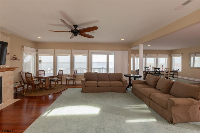 4413 Atlantic Brigantine Blvd, New Jersey 08203, 5 Bedrooms Bedrooms, 14 Rooms Rooms,4 BathroomsBathrooms,Rental non-commercial,For Sale,Atlantic Brigantine Blvd,541616
