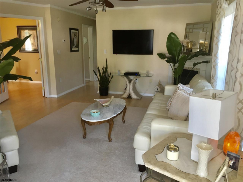 114 Royal St George, Mays Landing, New Jersey 08330, 3 Bedrooms Bedrooms, 6 Rooms Rooms,2 BathroomsBathrooms,Residential,For Sale,Royal St George,541587