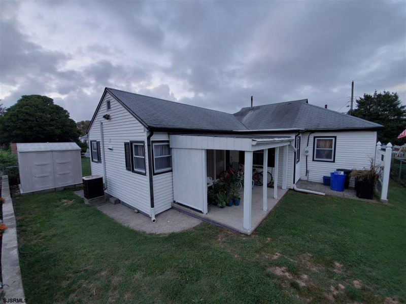 105 Chatham Ave, Pleasantville, New Jersey 08232, 3 Bedrooms Bedrooms, 5 Rooms Rooms,1 BathroomBathrooms,Residential,For Sale,Chatham Ave,541601