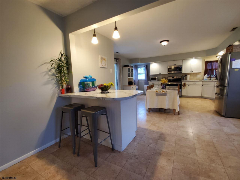 105 Chatham Ave, Pleasantville, New Jersey 08232, 3 Bedrooms Bedrooms, 5 Rooms Rooms,1 BathroomBathrooms,Residential,For Sale,Chatham Ave,541601