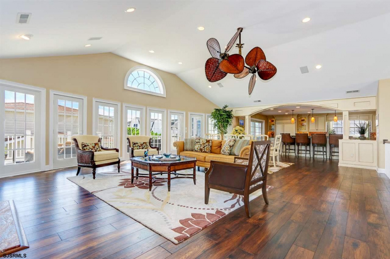 2700 Ocean Ave, Brigantine, New Jersey 08203, 7 Bedrooms Bedrooms, 14 Rooms Rooms,7 BathroomsBathrooms,Residential,For Sale,Ocean Ave,541607