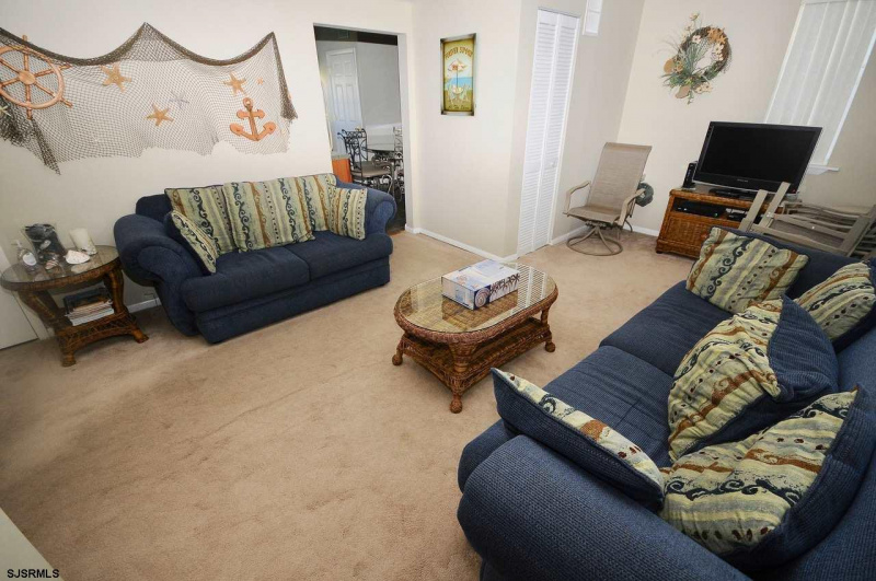 800 Beach, Brigantine, New Jersey 08203, 3 Bedrooms Bedrooms, 5 Rooms Rooms,2 BathroomsBathrooms,Condominium,For Sale,Beach,541612