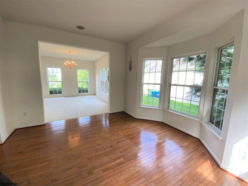 114 Trotter, Egg Harbor Township, New Jersey 08234, 4 Bedrooms Bedrooms, 14 Rooms Rooms,2 BathroomsBathrooms,Residential,For Sale,Trotter,541623