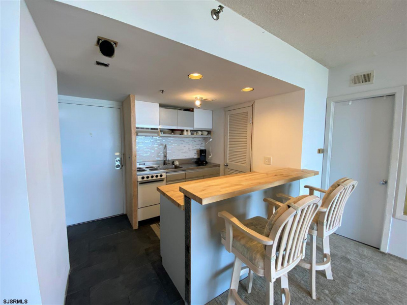 3851 Boardwalk, Atlantic City, New Jersey 08401, 2 Rooms Rooms,1 BathroomBathrooms,Condominium,For Sale,Boardwalk,541617