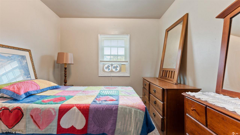 2207 Atlantic Ave, North Wildwood, New Jersey 08260, 7 Bedrooms Bedrooms, 13 Rooms Rooms,3 BathroomsBathrooms,Residential,For Sale,Atlantic Ave,541634