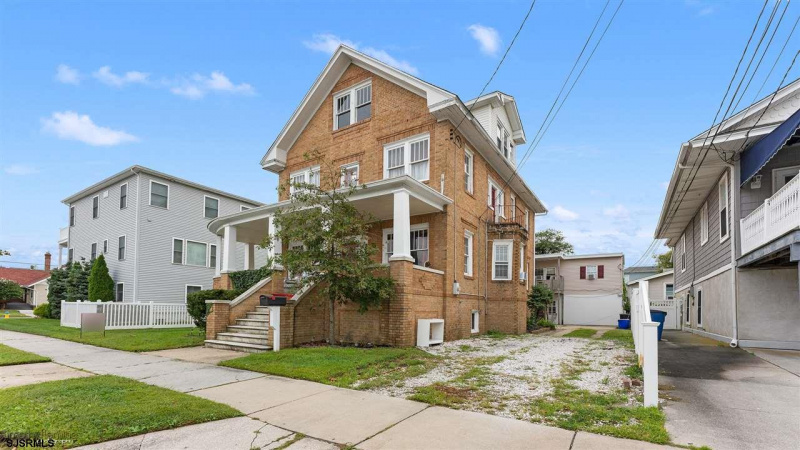 2207 Atlantic Ave, North Wildwood, New Jersey 08260, 7 Bedrooms Bedrooms, 13 Rooms Rooms,3 BathroomsBathrooms,Residential,For Sale,Atlantic Ave,541634