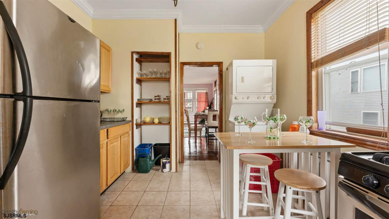 2207 Atlantic Ave, North Wildwood, New Jersey 08260, 7 Bedrooms Bedrooms, 13 Rooms Rooms,3 BathroomsBathrooms,Residential,For Sale,Atlantic Ave,541634