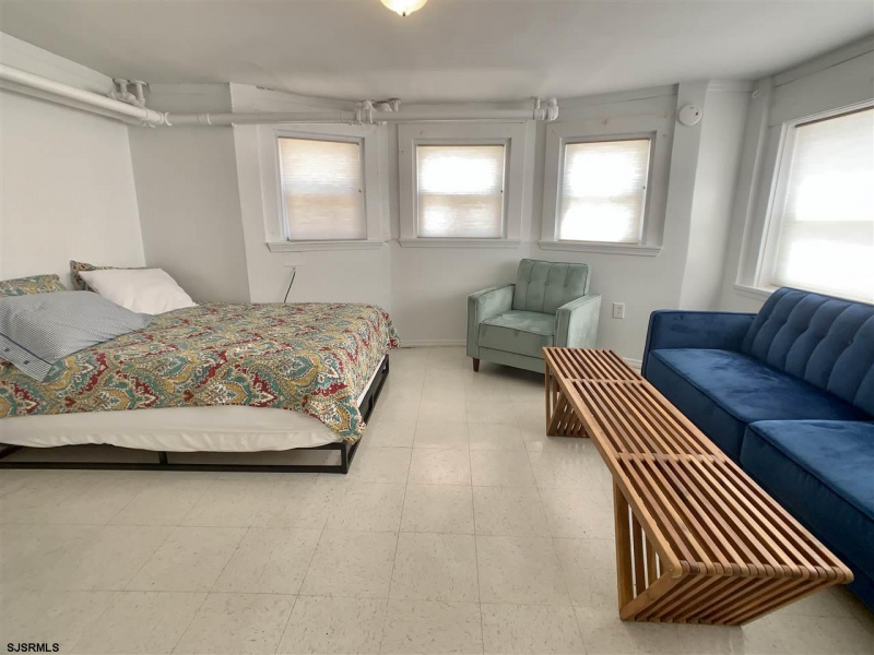 4805 Ventnor, Ventnor, New Jersey 08406, 1 Bedroom Bedrooms, 3 Rooms Rooms,1 BathroomBathrooms,Condominium,For Sale,Ventnor,541640