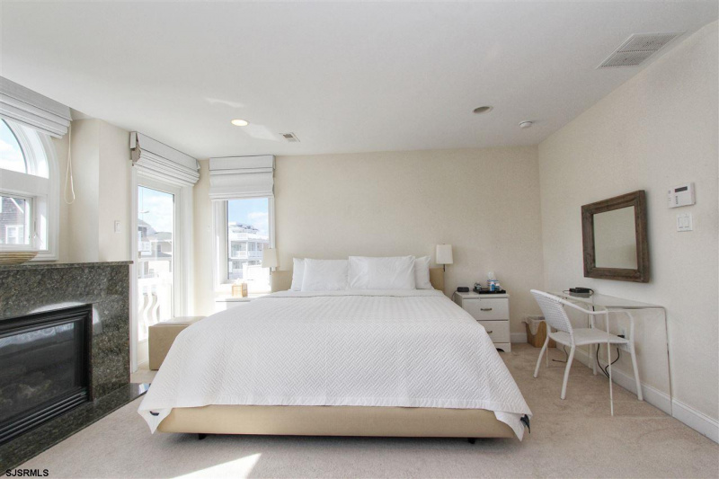 113 Harvard, Ventnor, New Jersey 08406, 5 Bedrooms Bedrooms, 13 Rooms Rooms,4 BathroomsBathrooms,Residential,For Sale,Harvard,541686