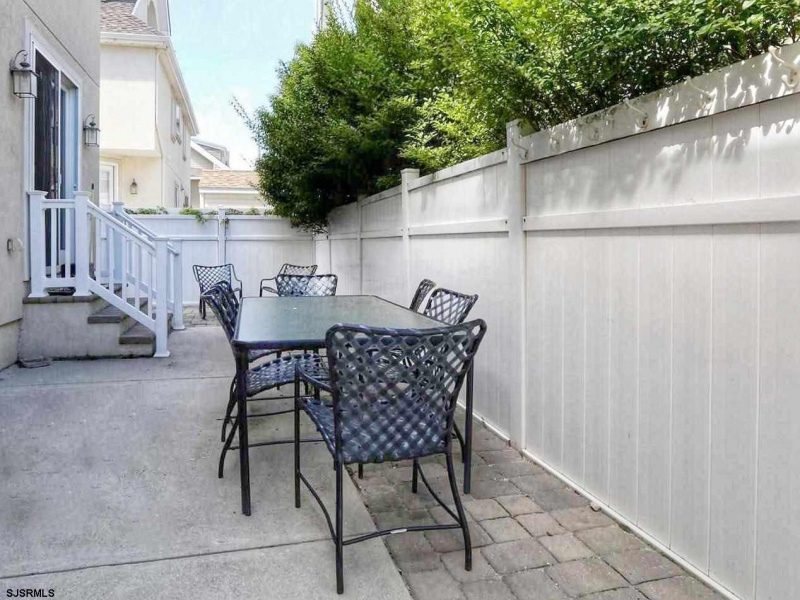 113 Harvard, Ventnor, New Jersey 08406, 5 Bedrooms Bedrooms, 13 Rooms Rooms,4 BathroomsBathrooms,Residential,For Sale,Harvard,541686