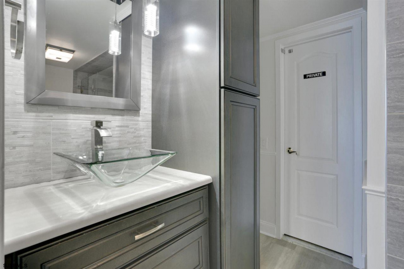 600 Brigantine, Brigantine, New Jersey 08203, 2 Bedrooms Bedrooms, 6 Rooms Rooms,2 BathroomsBathrooms,Condominium,For Sale,Brigantine,541691